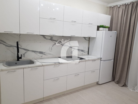 Продам однокомнатную (1-комн.) квартиру, им. Героя Сарабеева В.И. ул, 3к1, Краснодар г