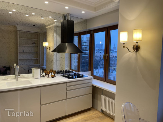 Сдам двухкомнатную (2-комн.) квартиру, Малая Никитская ул, 16к5, Москва г