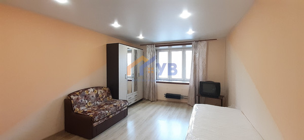 Продам однокомнатную (1-комн.) квартиру, Большая ул, 106, Рязань г