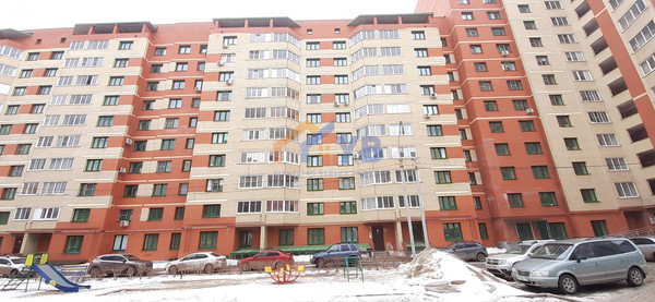 Продам однокомнатную (1-комн.) квартиру, Большая ул, 106, Рязань г