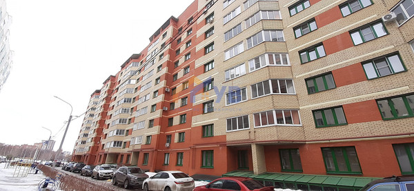 Продам однокомнатную (1-комн.) квартиру, Большая ул, 106, Рязань г