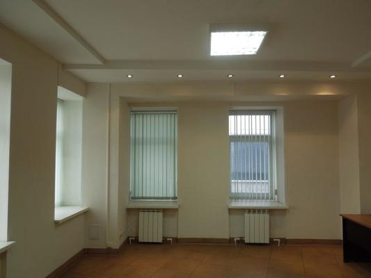 Продам коммерческое помещение 304 м2, Чернышевского ул, 16а, Екатеринбург г