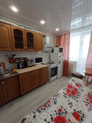 Продам однокомнатную (1-комн.) квартиру, Серова ул, 48, Сыктывкар г