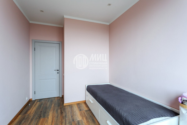 Продам двухкомнатную (2-комн.) квартиру, Энтузиастов ш, 86Ак1, Москва г