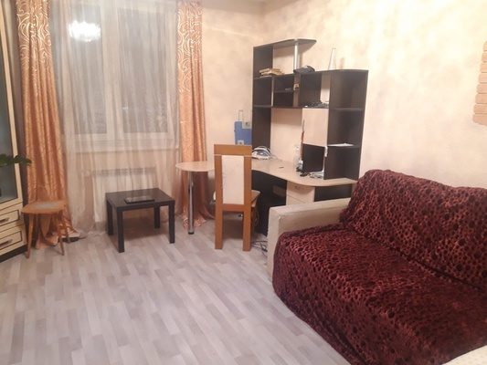 Сдам однокомнатную (1-комн.) квартиру, Мира ул, 4, Когалым г