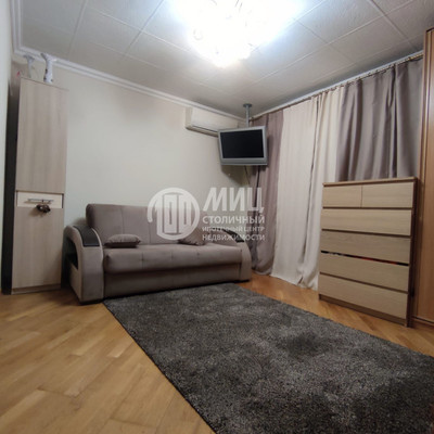Продам двухкомнатную (2-комн.) квартиру, Ивана Франко ул, 36, Москва г
