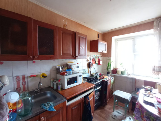 Продам трехкомнатную (3-комн.) квартиру, Ленина ул, 29, Белореченск г