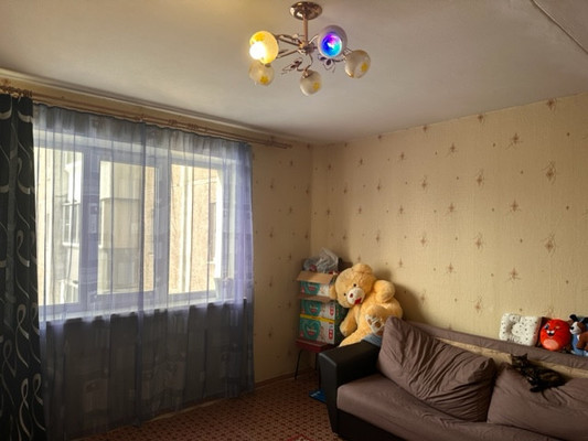 Продам многокомнатную квартиру, Бобкова ул, 12, Нижний Тагил г