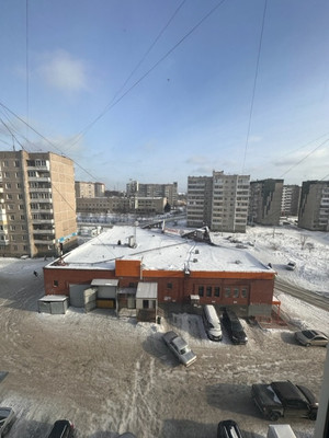 Продам многокомнатную квартиру, Бобкова ул, 12, Нижний Тагил г