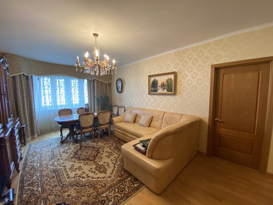 Продам многокомнатную квартиру, Островитянова ул, 9к2, Москва г