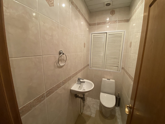 Продам многокомнатную квартиру, Островитянова ул, 9к2, Москва г
