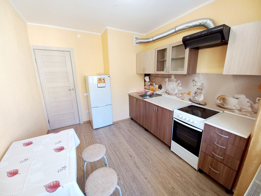 Сдам однокомнатную (1-комн.) квартиру, Шоссе в Лаврики ул, 57к3, Мурино п