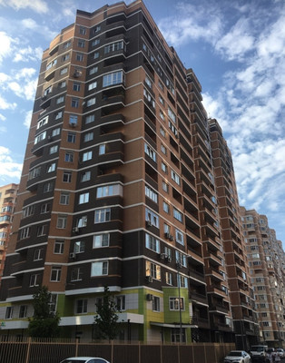 Продам двухкомнатную (2-комн.) квартиру, им. Константина Образцова пр-кт, 6к1, Краснодар г