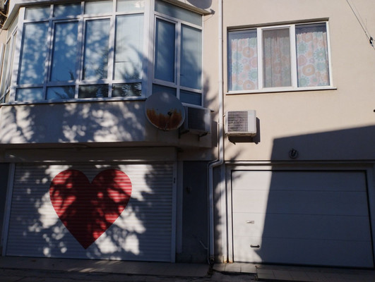 Продам многокомнатную квартиру, Луговая ул, 4к1, Симферополь г