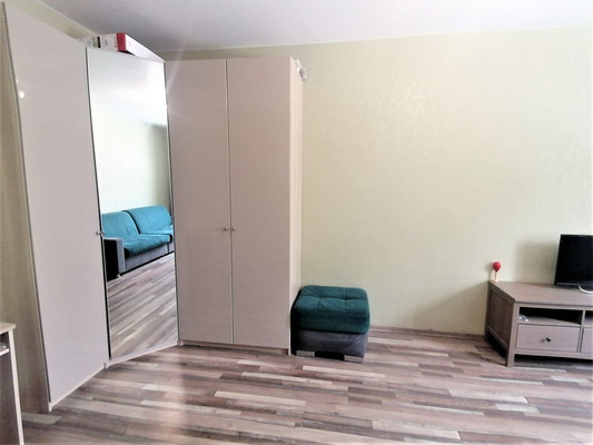 Продам трехкомнатную (3-комн.) квартиру, Курыжова (Южный мкр.) ул, 15к1, Домодедово г