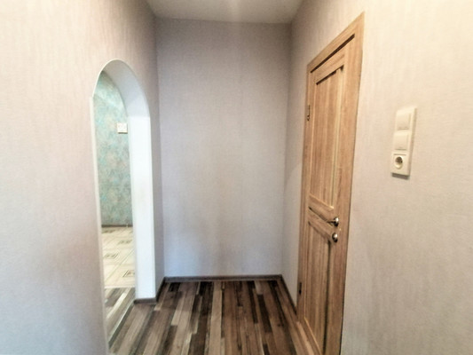 Продам трехкомнатную (3-комн.) квартиру, Курыжова (Южный мкр.) ул, 15к1, Домодедово г