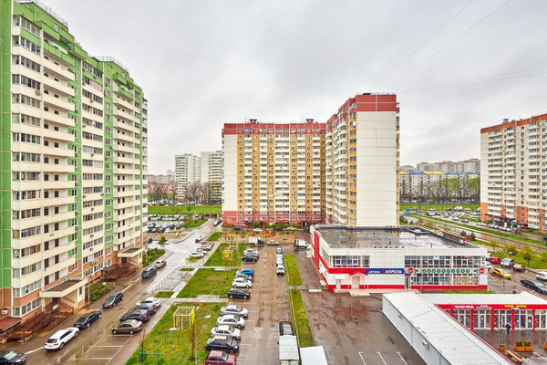 Продам двухкомнатную (2-комн.) квартиру, Черкасская ул, 64, Краснодар г