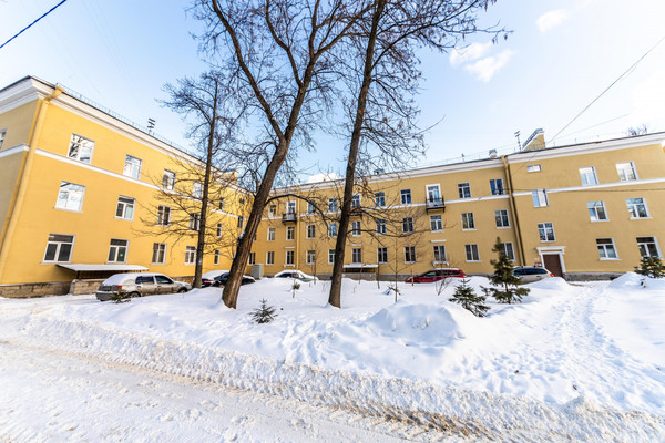 Продам комнату в 20-комн. квартире, Пугачёва ул, 4, Санкт-Петербург г