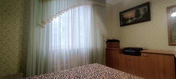 Продам трехкомнатную (3-комн.) квартиру, им. Тюляева ул, 1, Краснодар г