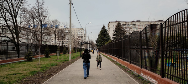 Продам трехкомнатную (3-комн.) квартиру, им. Тюляева ул, 1, Краснодар г