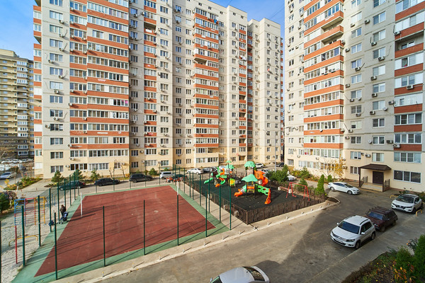 Продам однокомнатную (1-комн.) квартиру, им. Героя Яцкова И.В. ул, 10, Краснодар г