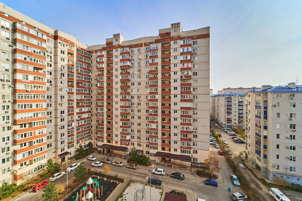 Продам однокомнатную (1-комн.) квартиру, им. Героя Яцкова И.В. ул, 10, Краснодар г