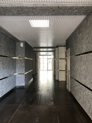 Продам двухкомнатную (2-комн.) квартиру, Азалий ул, 5, Сочи г
