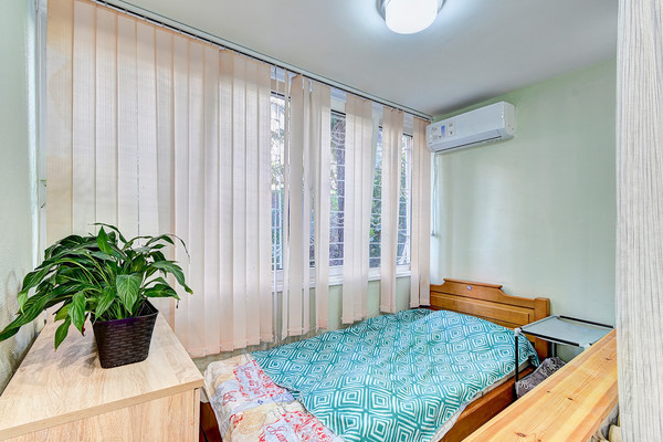 Продам однокомнатную (1-комн.) квартиру, Красноармейская (Центральный р-н) ул, 38, Сочи г