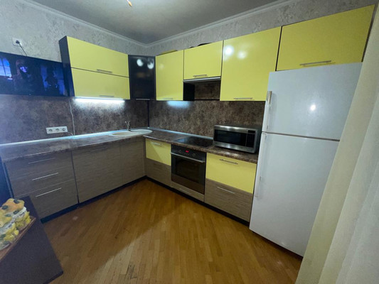 Продам двухкомнатную (2-комн.) квартиру, им. Калинина ул, 13к58, Краснодар г