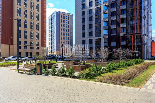 Продам трехкомнатную (3-комн.) квартиру, Варшавское ш, 168к7, Москва г
