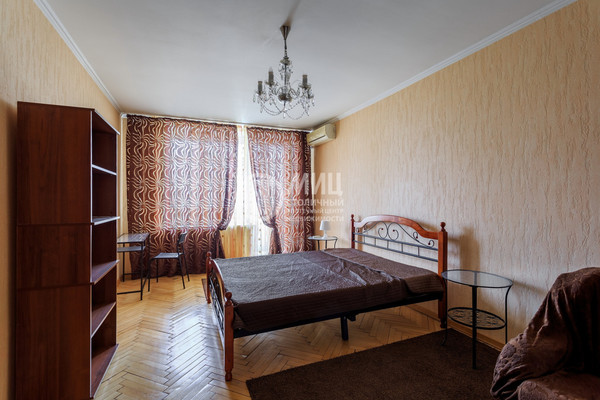Продам трехкомнатную (3-комн.) квартиру, Трифоновская ул, 11, Москва г