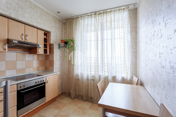 Продам трехкомнатную (3-комн.) квартиру, Трифоновская ул, 11, Москва г