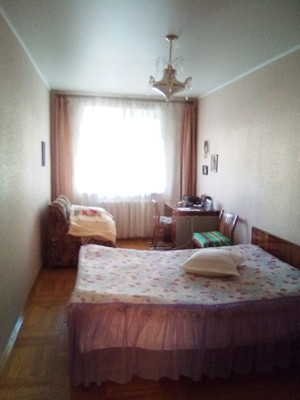 Продам двухкомнатную (2-комн.) квартиру, Ленина ул, 18, Апшеронск г