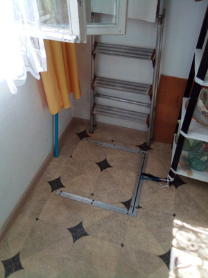 Продам двухкомнатную (2-комн.) квартиру, Ленина ул, 18, Апшеронск г