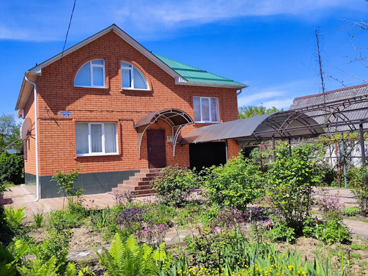 Продам дом, Свердлова ул, 162, Апшеронск г, 0 км от города