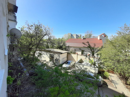 Продам трехкомнатную (3-комн.) квартиру, И.Франко б-р, 28, Симферополь г