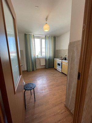 Продам трехкомнатную (3-комн.) квартиру, им. Калинина ул, 350/5, Краснодар г