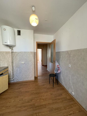 Продам трехкомнатную (3-комн.) квартиру, им. Калинина ул, 350/5, Краснодар г