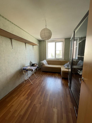 Продам трехкомнатную (3-комн.) квартиру, им. Калинина ул, 350/5, Краснодар г