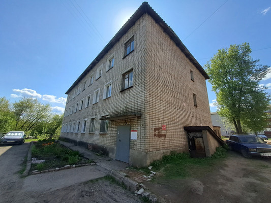 Продам однокомнатную (1-комн.) квартиру, Есенина ул, 3А, Киров г
