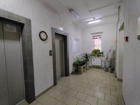 Продам двухкомнатную (2-комн.) квартиру, им. Володи Головатого ул, 172, Краснодар г