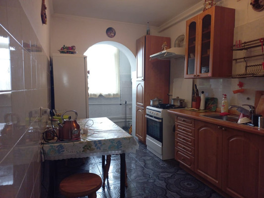 Продам многокомнатную квартиру, Будённого ул, 5, Апшеронск г