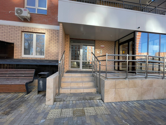 Продам двухкомнатную (2-комн.) квартиру, Героев-Разведчиков ул, 64кС, Краснодар г