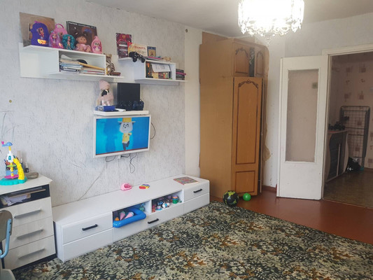 Продам двухкомнатную (2-комн.) квартиру, Победы ул, 20, Нижнегорский пгт