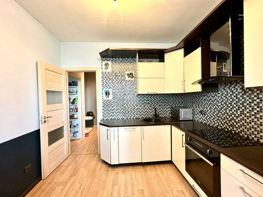 Продам однокомнатную (1-комн.) квартиру, Европейский пр-кт, 9к2, Кудрово г