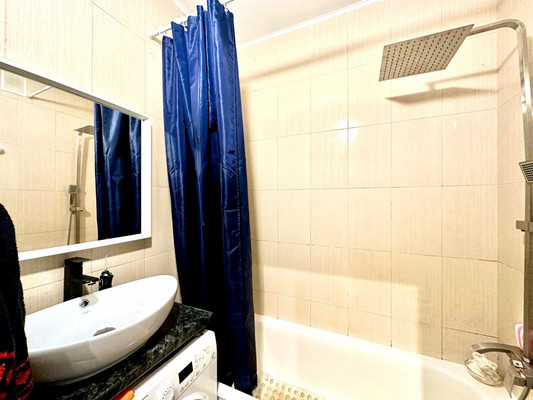 Продам однокомнатную (1-комн.) квартиру, Европейский пр-кт, 9к2, Кудрово г