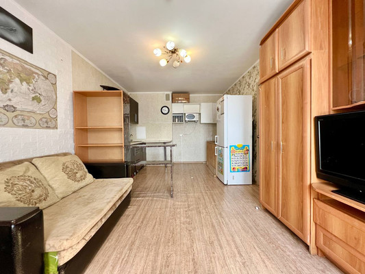 Продам двухкомнатную (2-комн.) квартиру, Черкасская ул, 62/1, Краснодар г