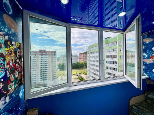 Продам двухкомнатную (2-комн.) квартиру, Черкасская ул, 62/1, Краснодар г