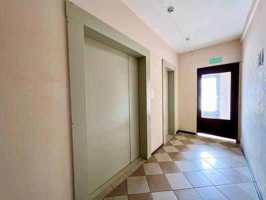 Продам двухкомнатную (2-комн.) квартиру, Черкасская ул, 62/1, Краснодар г