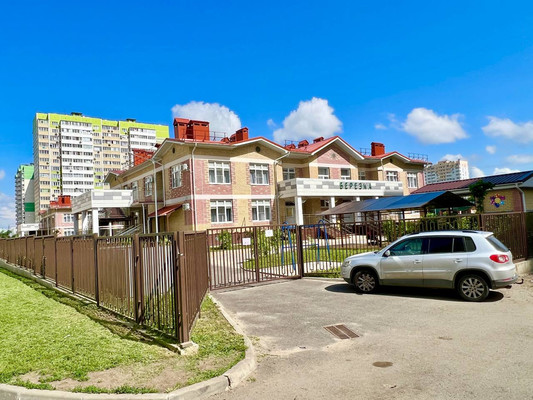 Продам двухкомнатную (2-комн.) квартиру, Черкасская ул, 62/1, Краснодар г